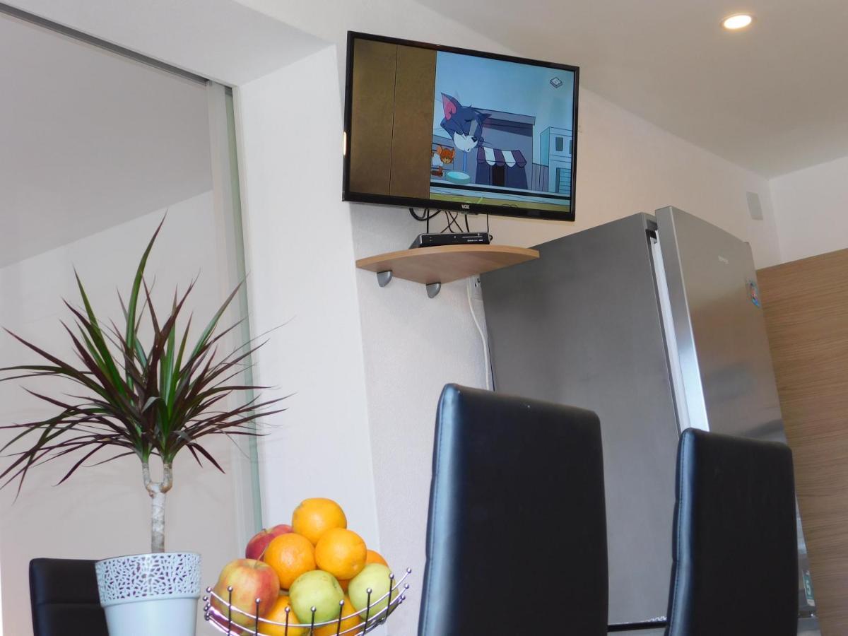 Jacky Apartment / Sea View Makarska Esterno foto